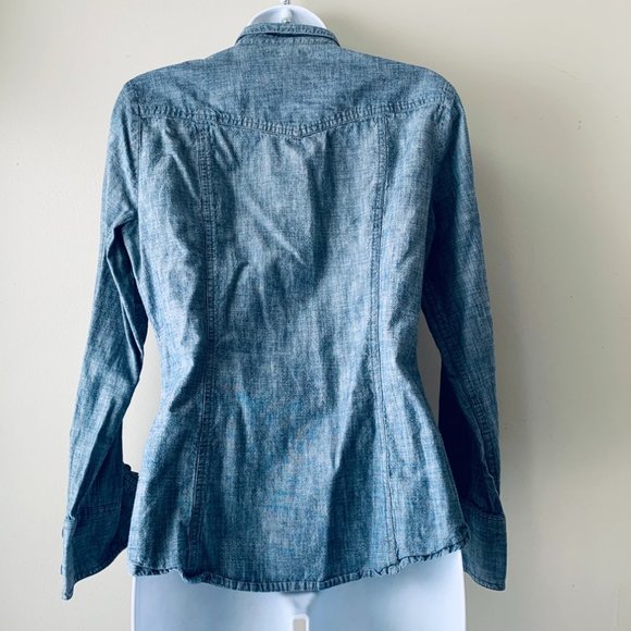GAP chambray shirt size M - Picture 4 of 11